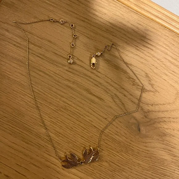 Henri Bendel Bird Necklace - Picture 4 of 4